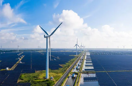 Commercial Solar Installation: Uses, Costs, Benefits, and Key Considerations