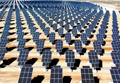 Hybrid Solar Inverter: The Future of Renewable Energy